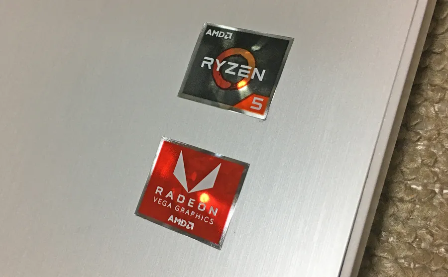 Ryzen5-3500UとRadeon Vega 8 1200 MHz