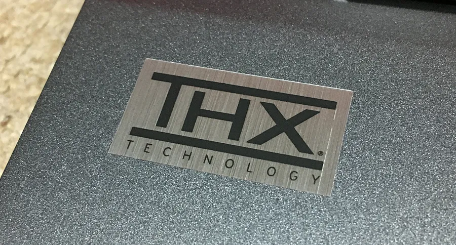 THX technology はただのイコライザー。外部USB-DACと同時に使えない