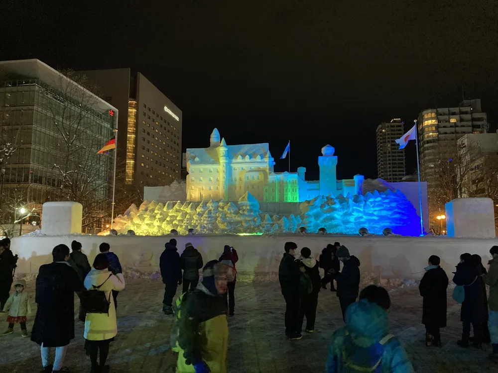 Schloss Neuschwanstein in sapporo snow festival 2024.ノイシュバンシュタイン城。