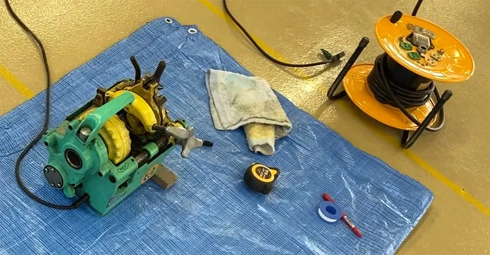 パイプマシンと家庭用AC100V電源