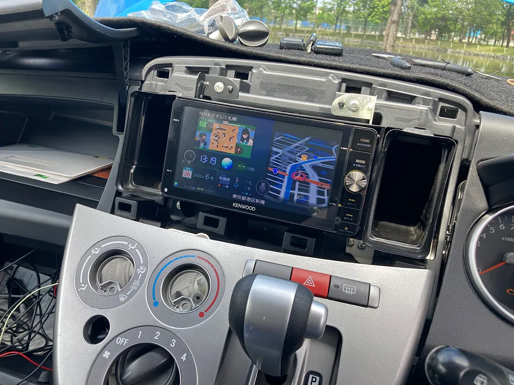 取り付け後、カーナビののテスト。