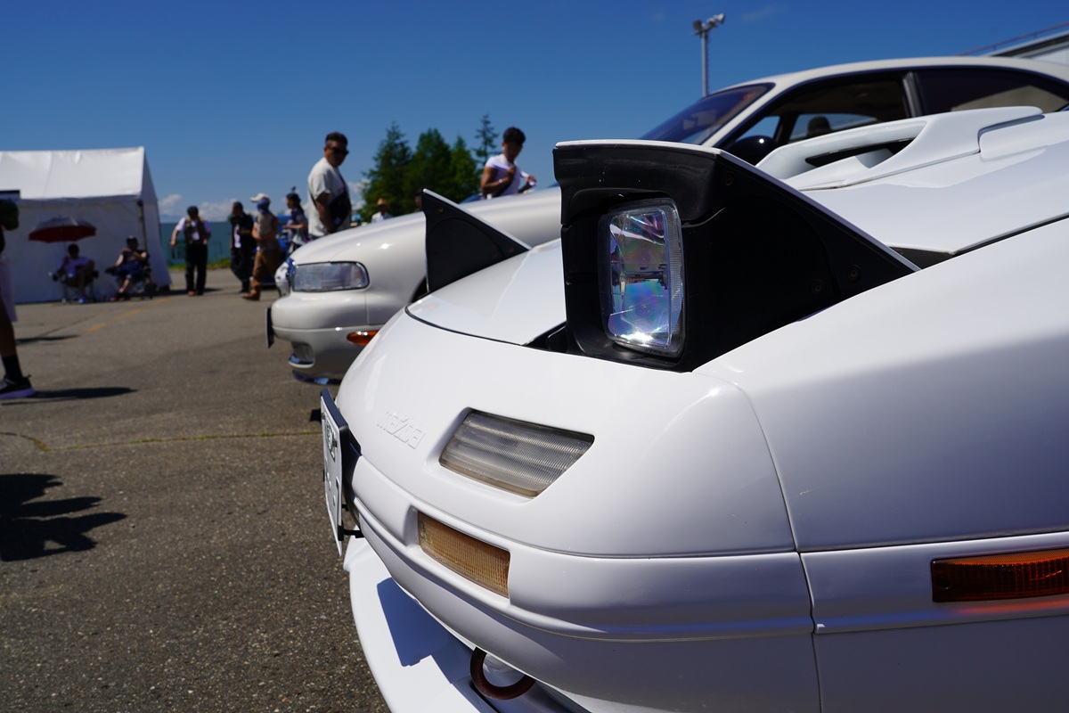 FC型RX-7のリトラクタブルヘッドライト
