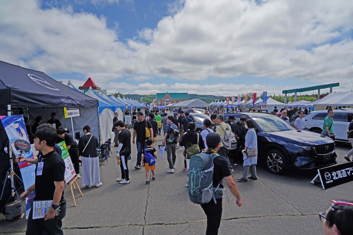 北海道マツダファンフェスタ会場